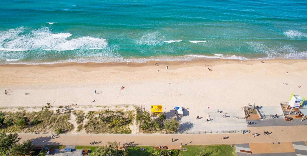Queen Room Beach Front