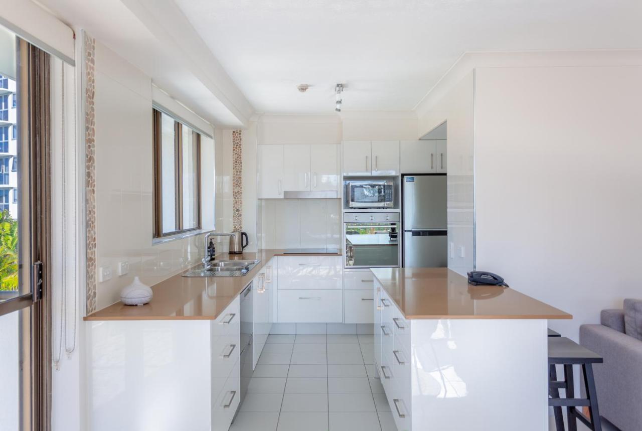 Two-Bedroom Ocean View Apartment