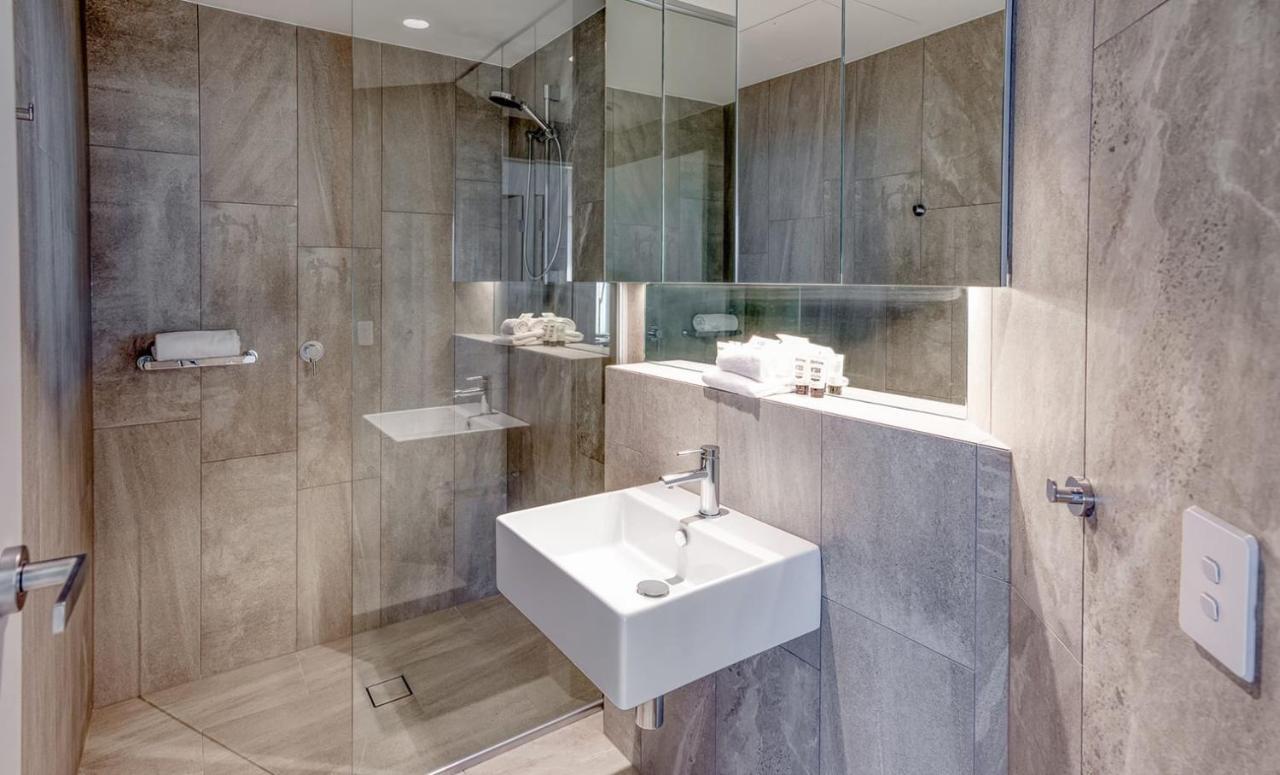 Three-Bedroom Apartment,1119477792:JPEG