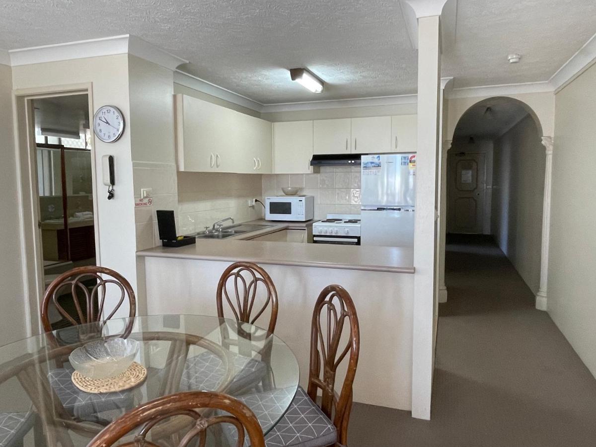 Two-Bedroom Apartment Sea View