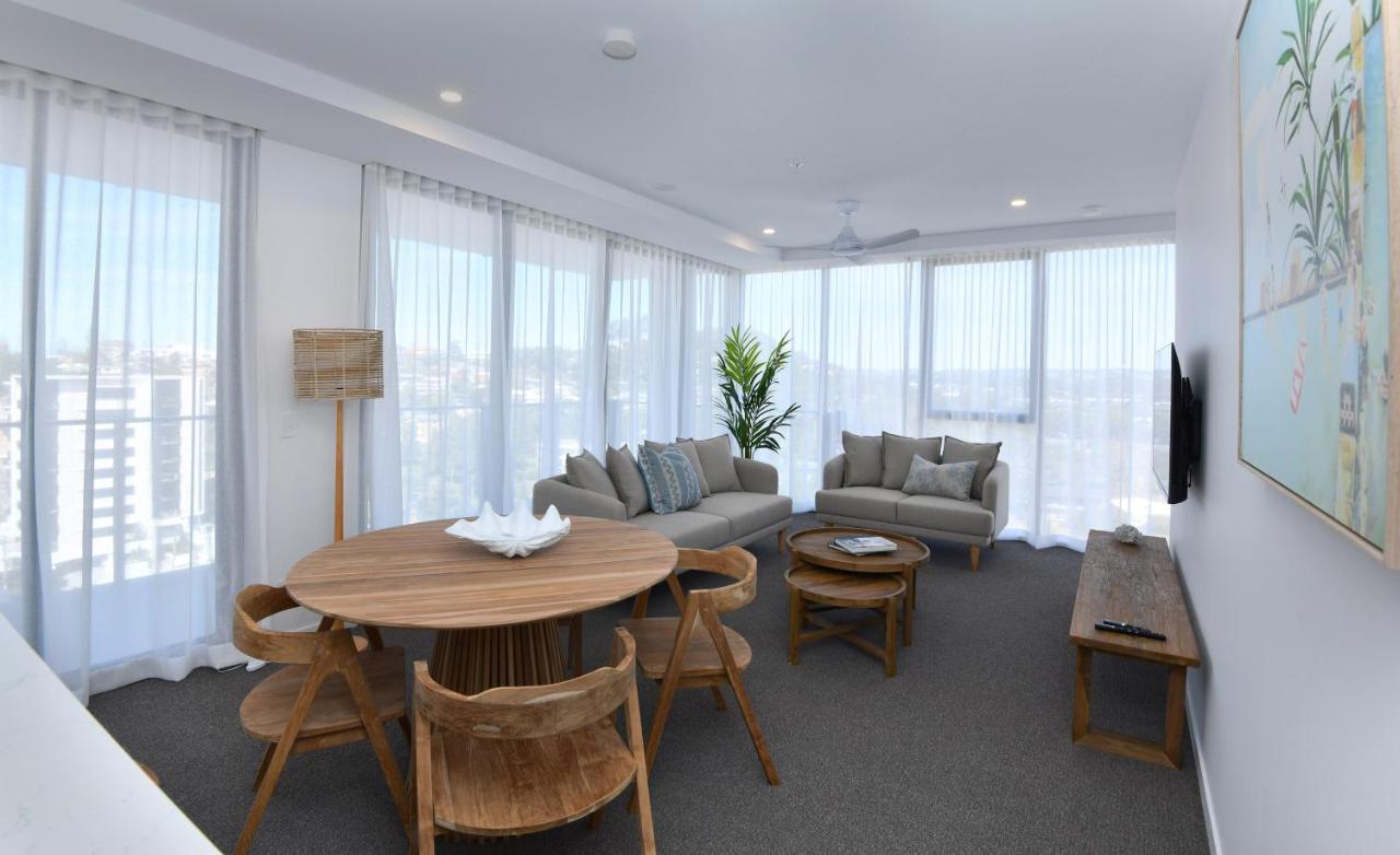 2 Bedroom Panoramic High Apartment