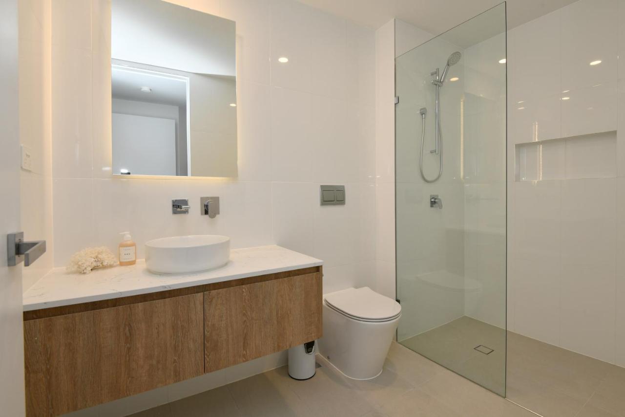 2 Bedroom Panoramic High Apartment
