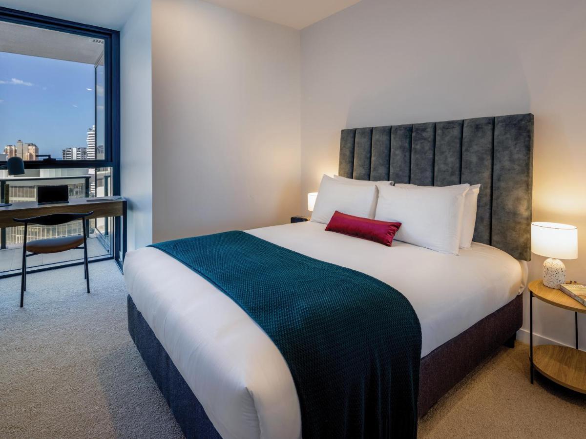 Two Bedroom Two Bathroom Ocean View w Media Room No Housekeeping