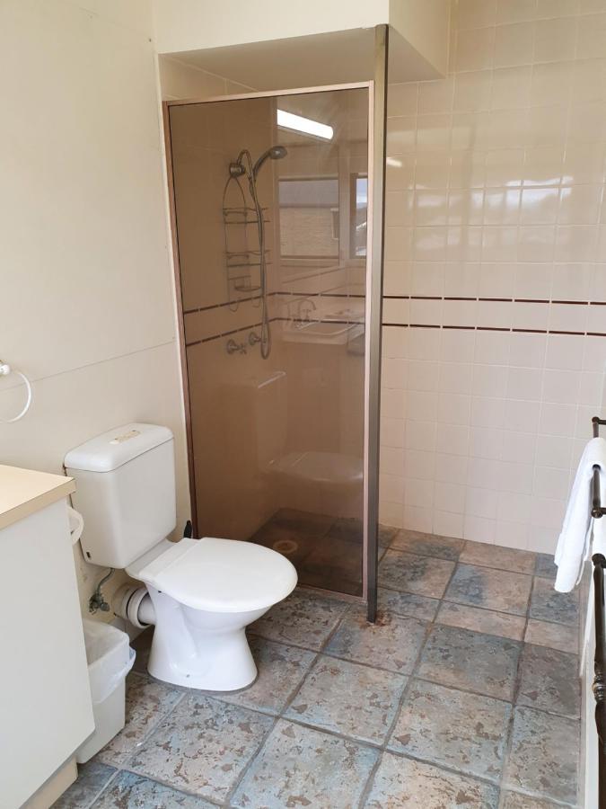 Two Bedroom Low Floor Ocean View Apartment