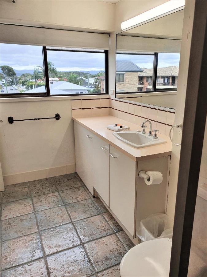 Two Bedroom Low Floor Ocean View Apartment