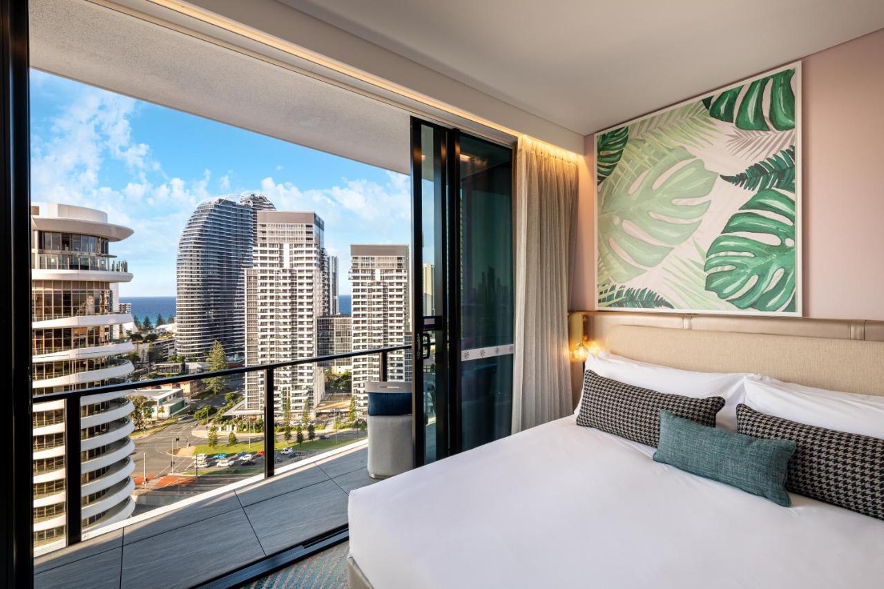 Executive King Accessible - Includes Executive Lounge Access