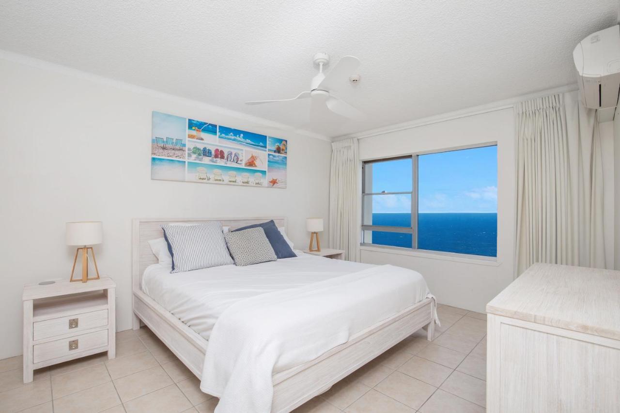 Two-Bedroom Apartment Ocean View