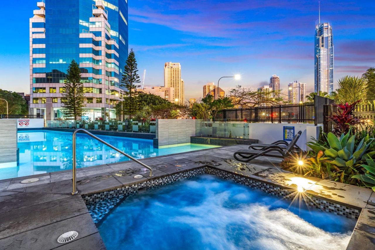 Converted 2 Bed 1 Bath River View