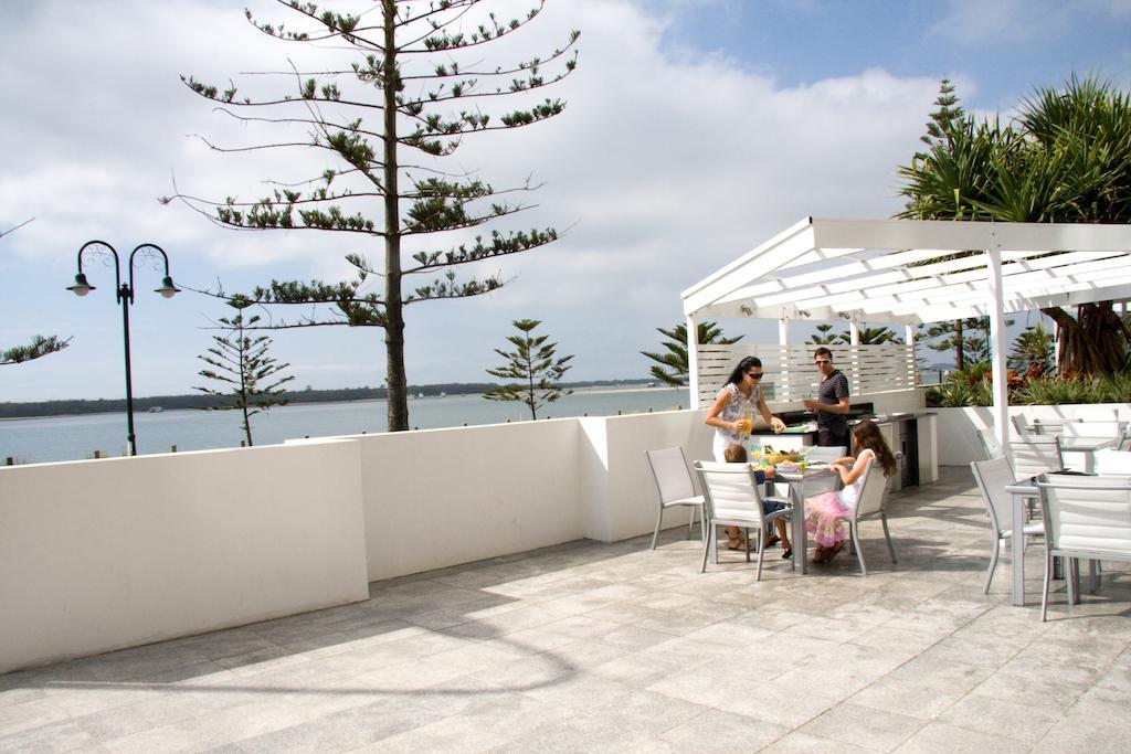 2 Bedroom Superior Apartment – Broadwater View