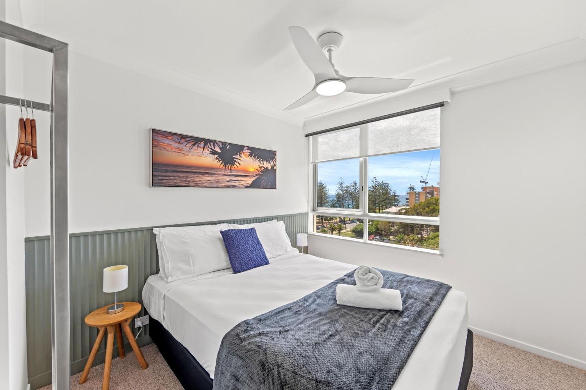2 Bedroom Deluxe Ocean View Apartment