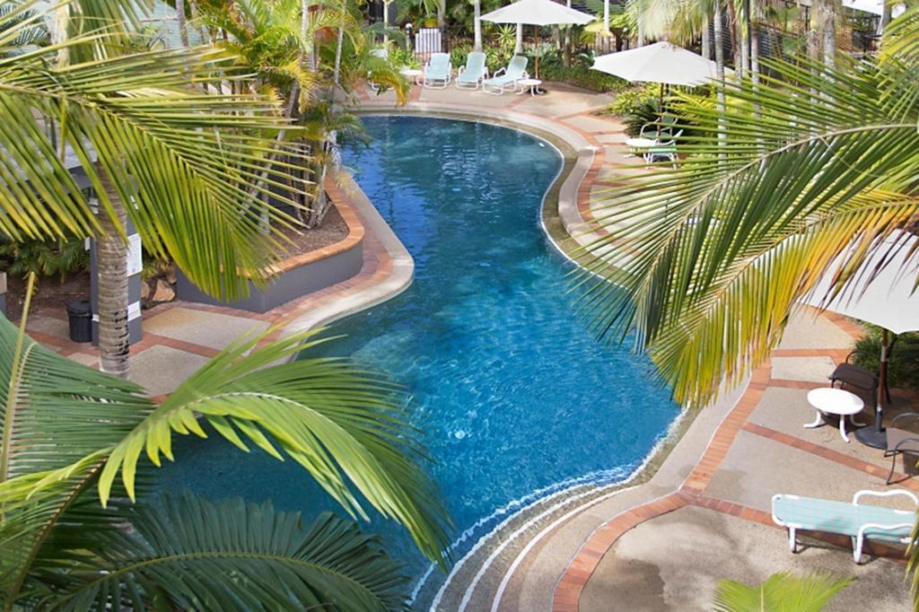 Three-Bedroom Apartment,189465541:JPEG