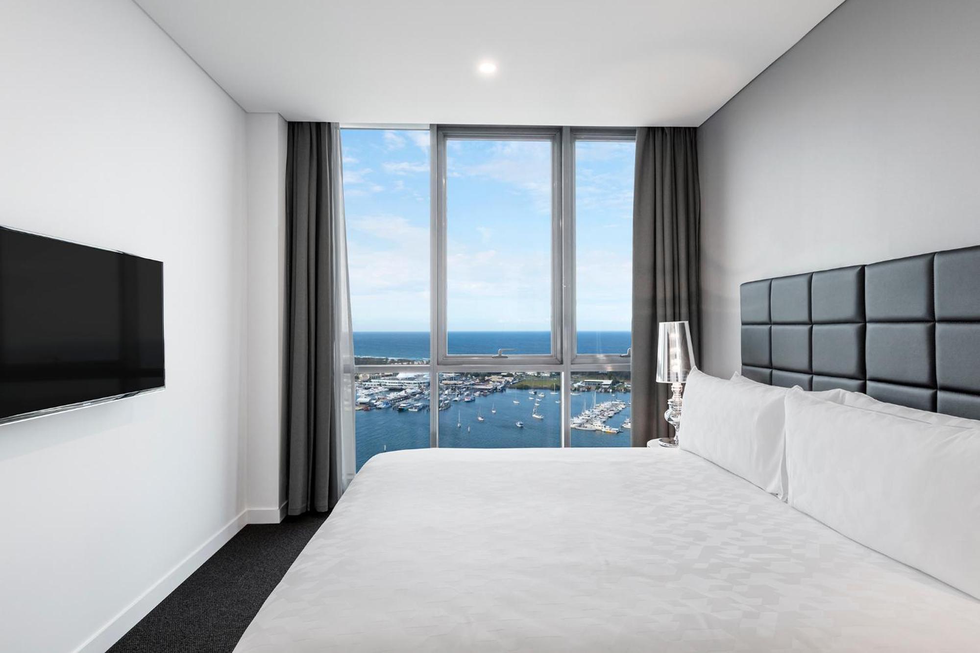 One Bedroom Ocean Suite