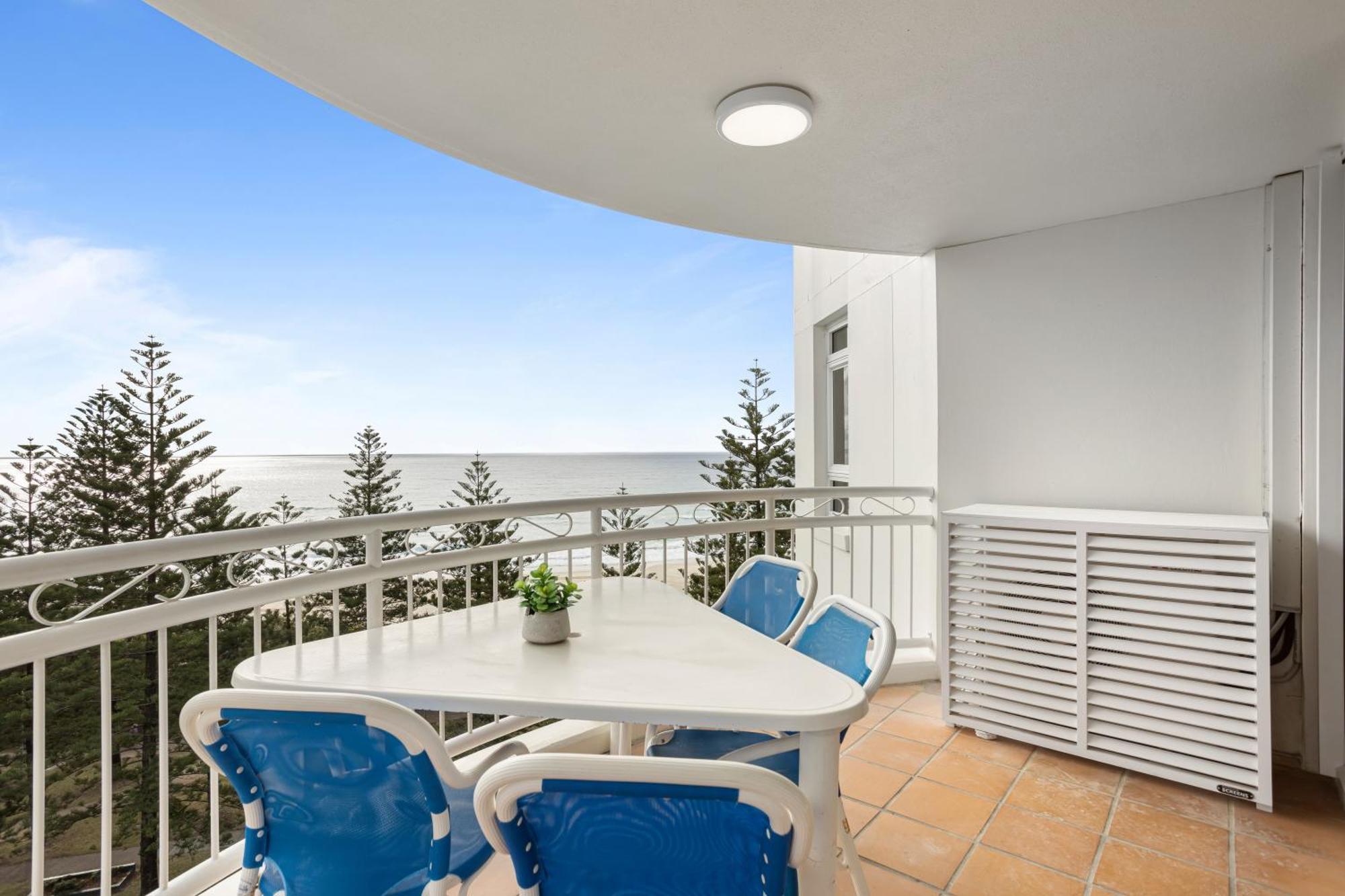 Three Bedroom Superior Ocean View Apartment