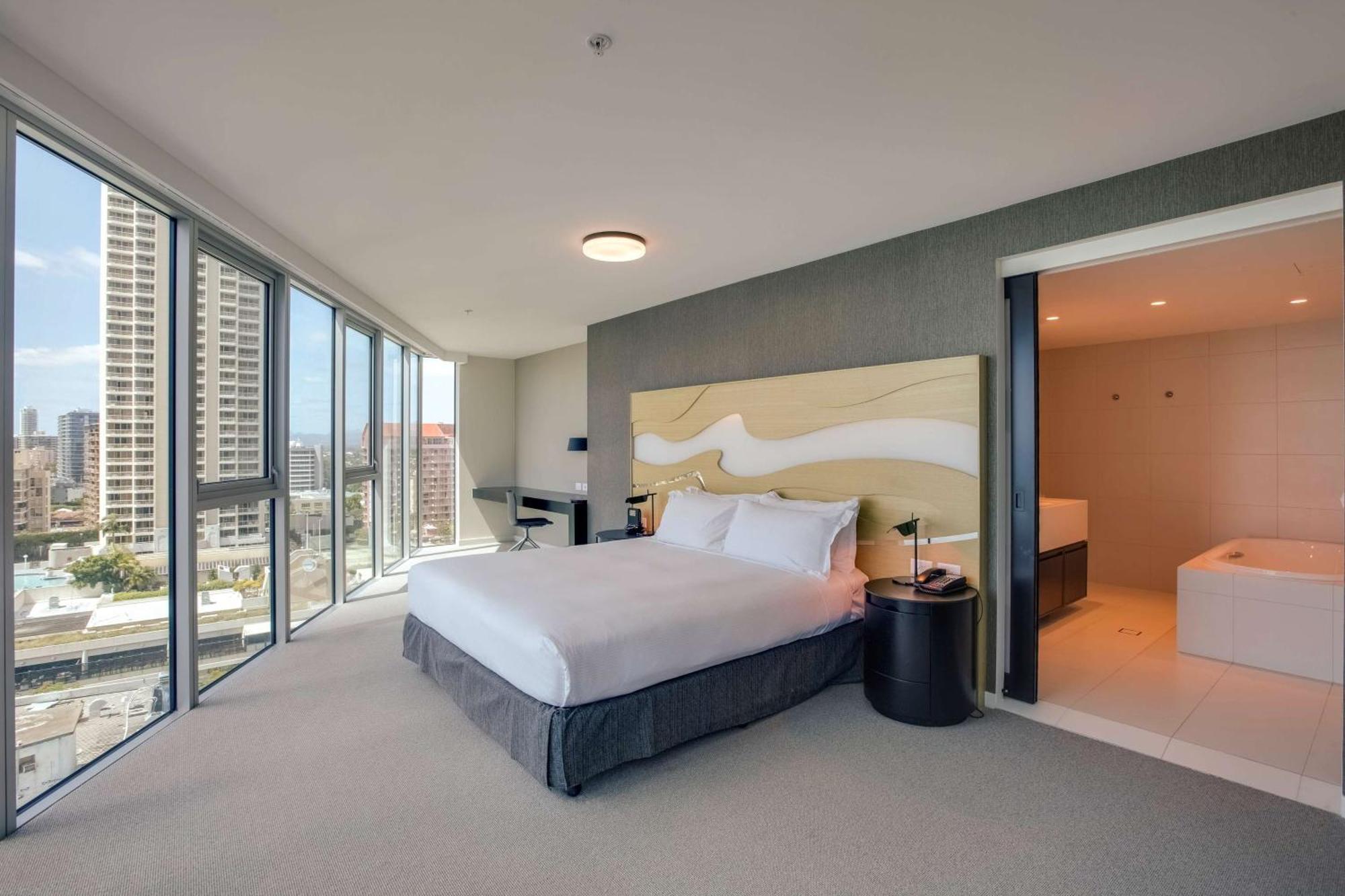 Ocean Panorama Room Executive Lounge Access