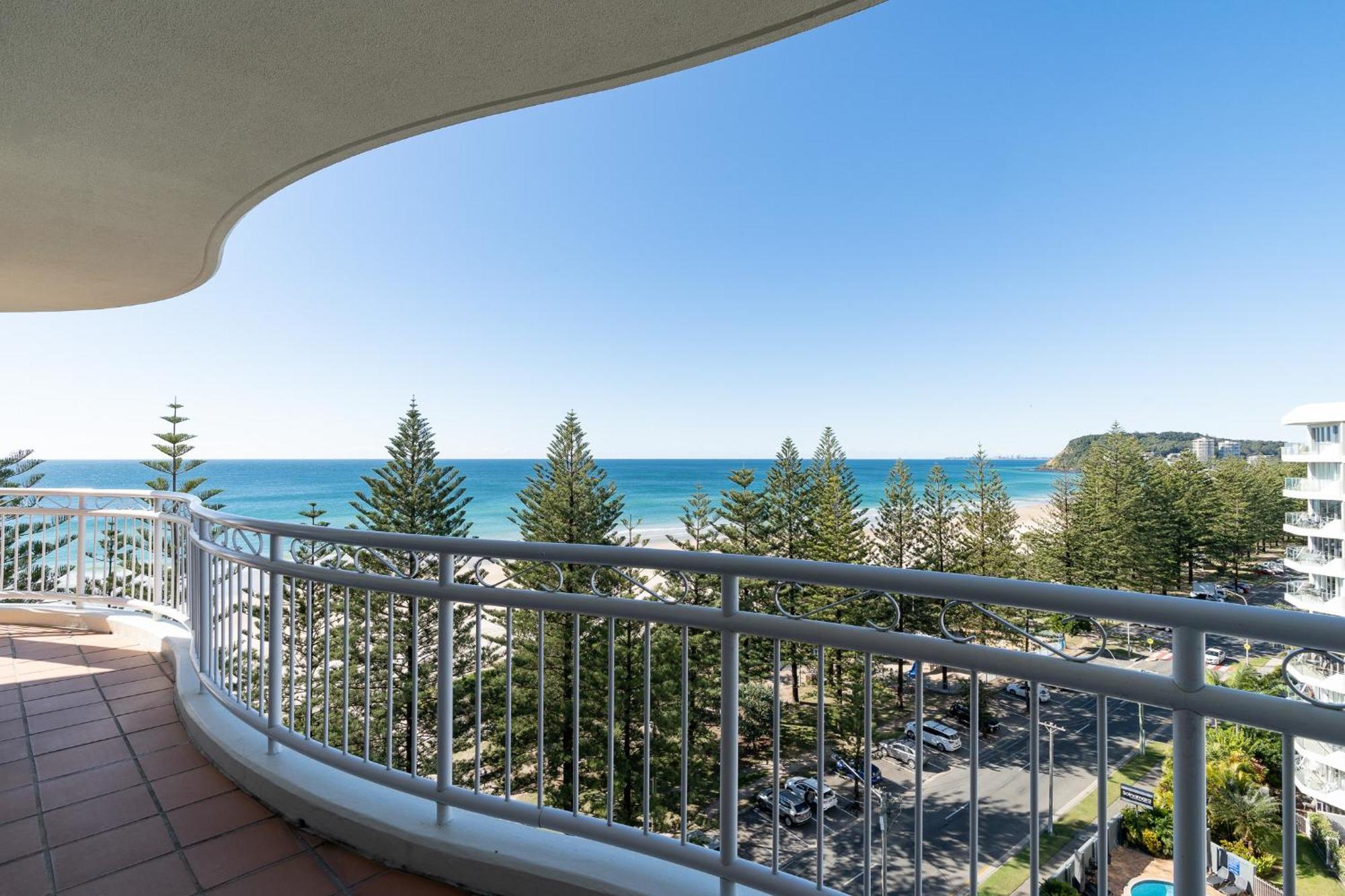 Two Bedroom Superior Ocean View Apartment – No Air Conditioning