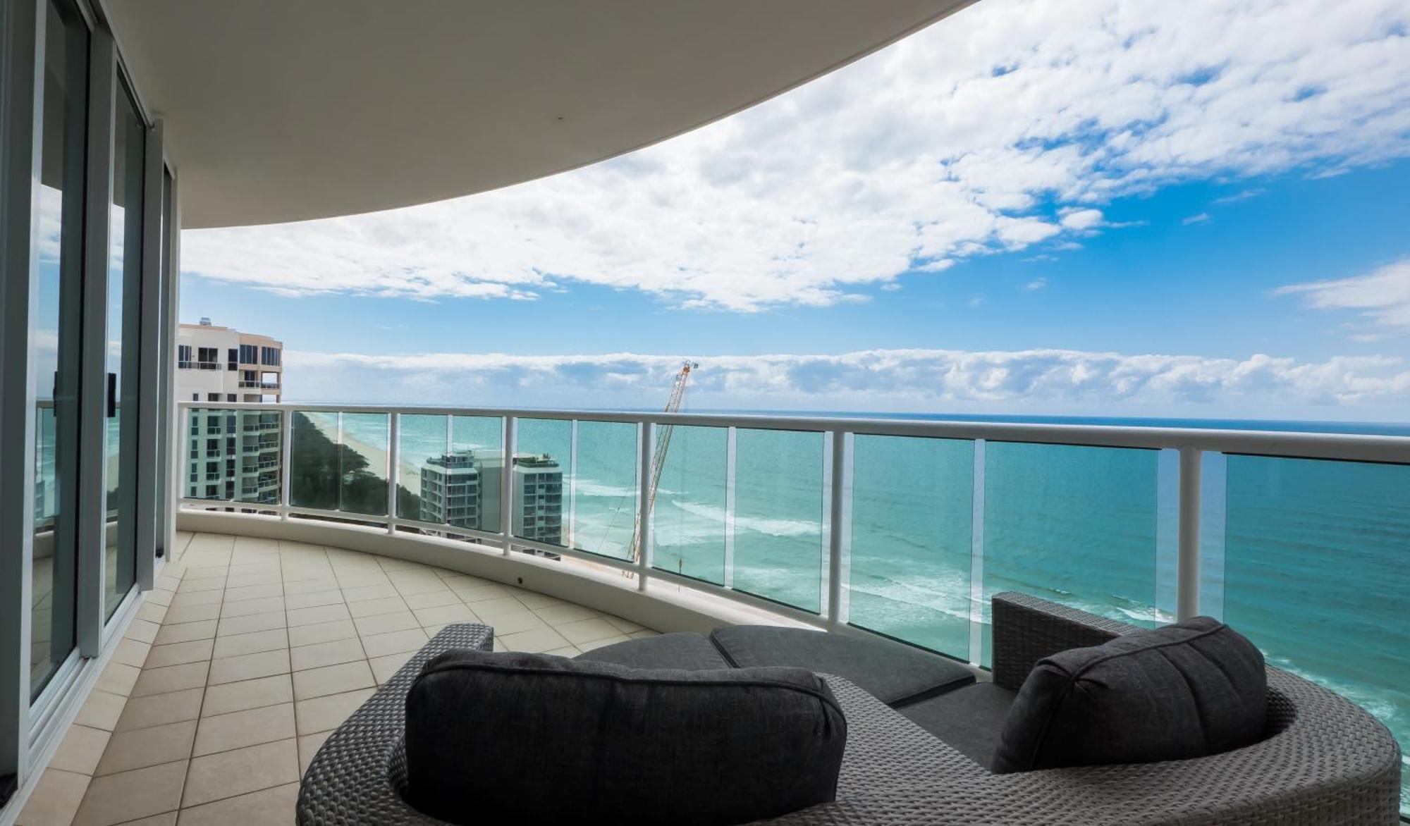 Two-Bedroom Apartment Ocean View