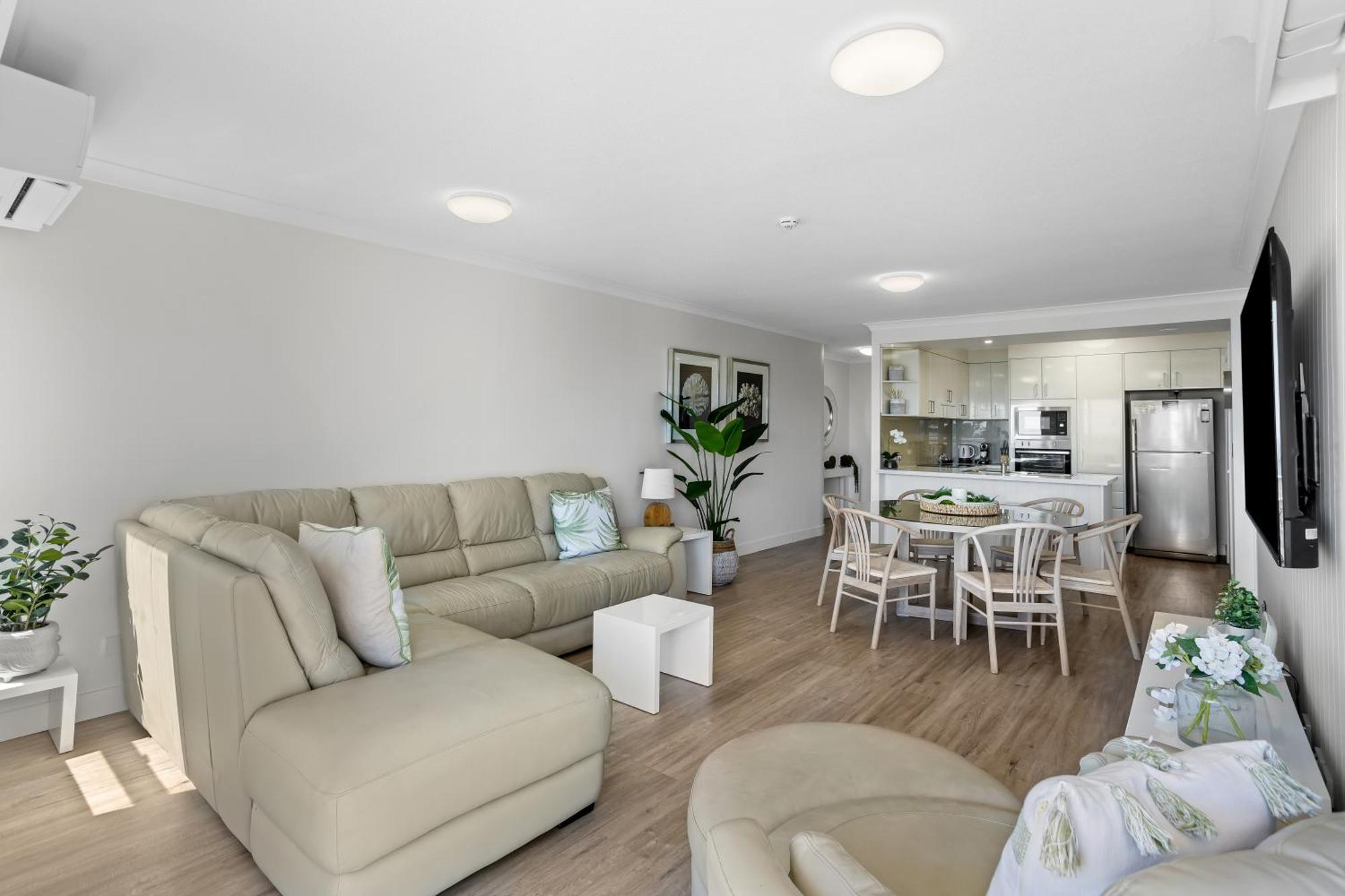 Two Bedroom Superior Ocean View Apartment