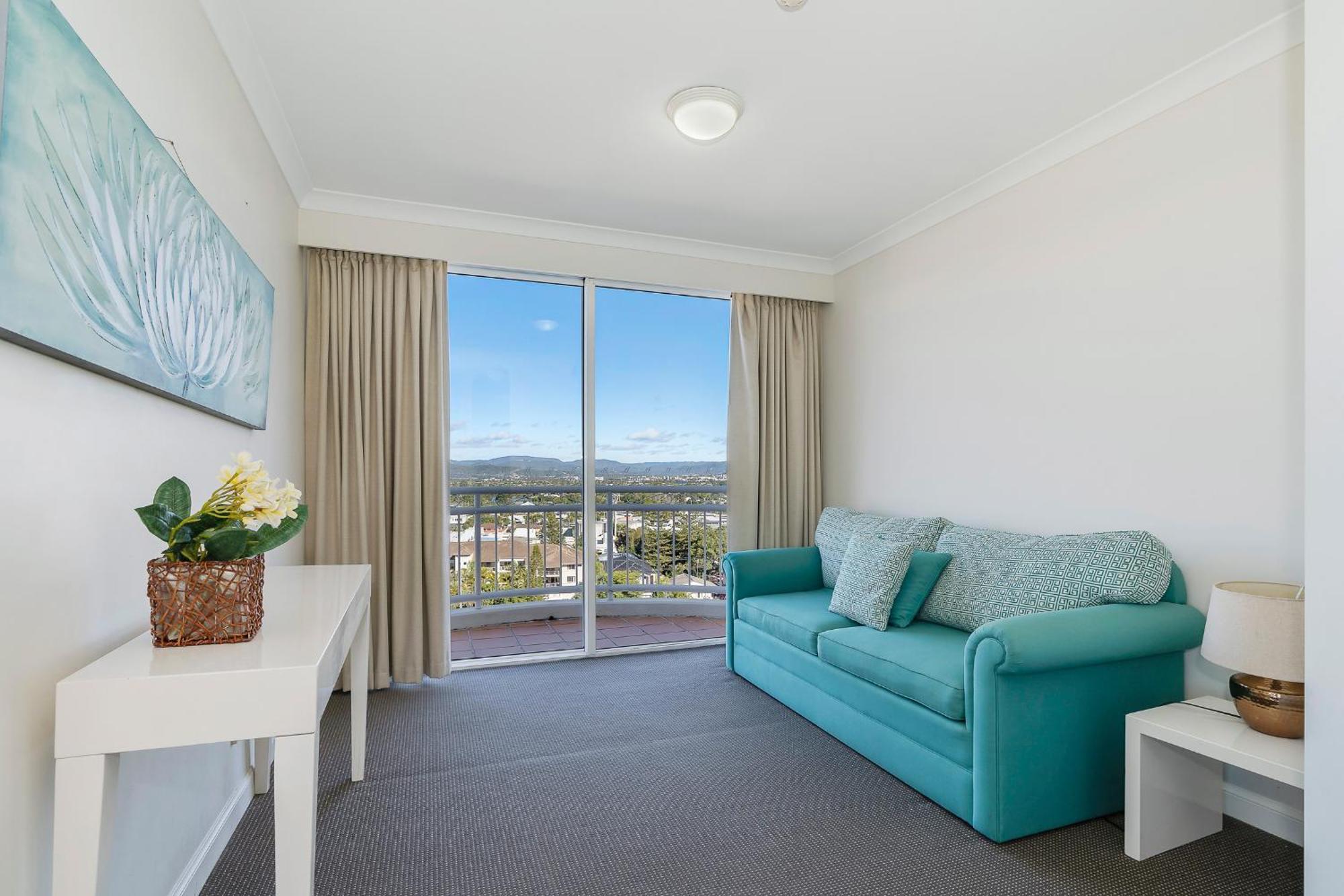 Two Bedroom Superior Ocean View Apartment – No Air Conditioning