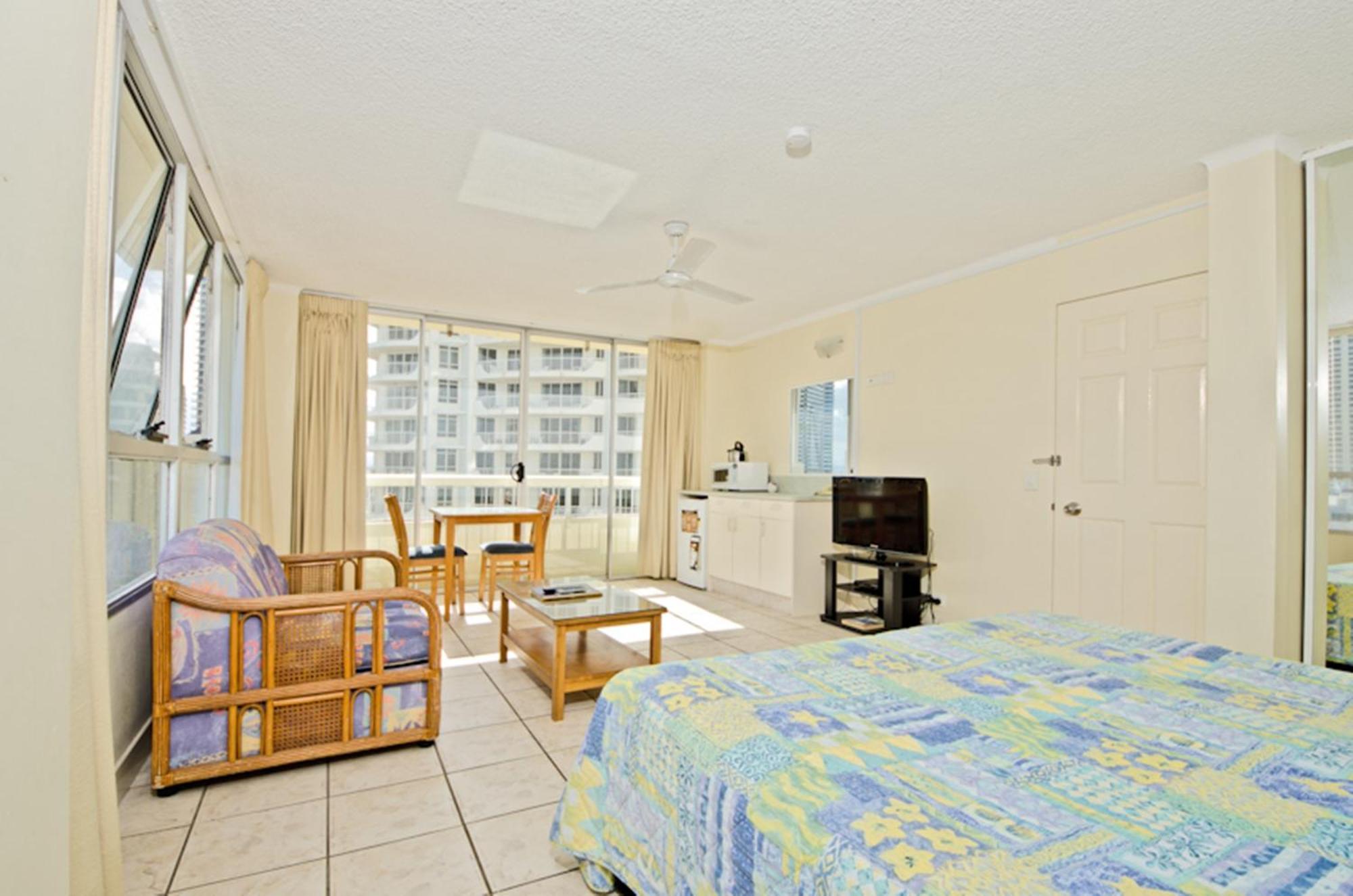 Queen Room City View