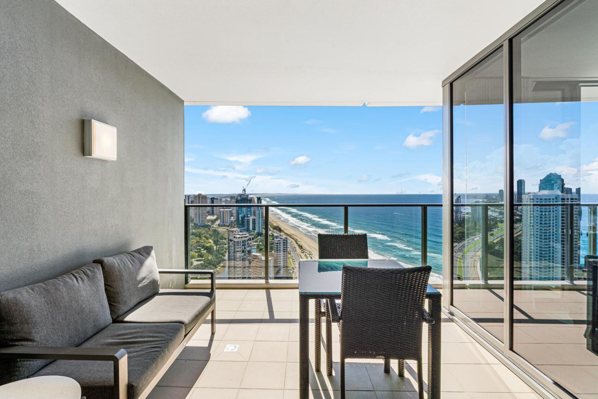 One-Bedroom Apartment Ocean View