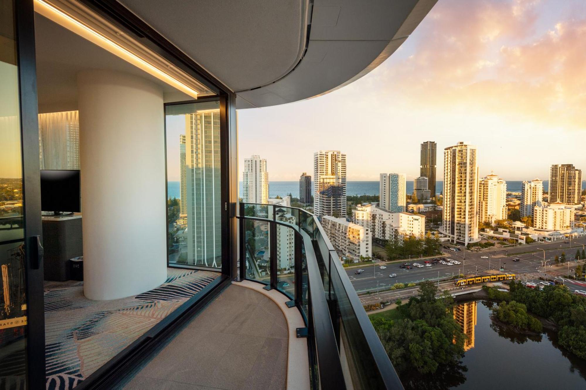 Executive Twin Panoramic Includes Executive Lounge Access