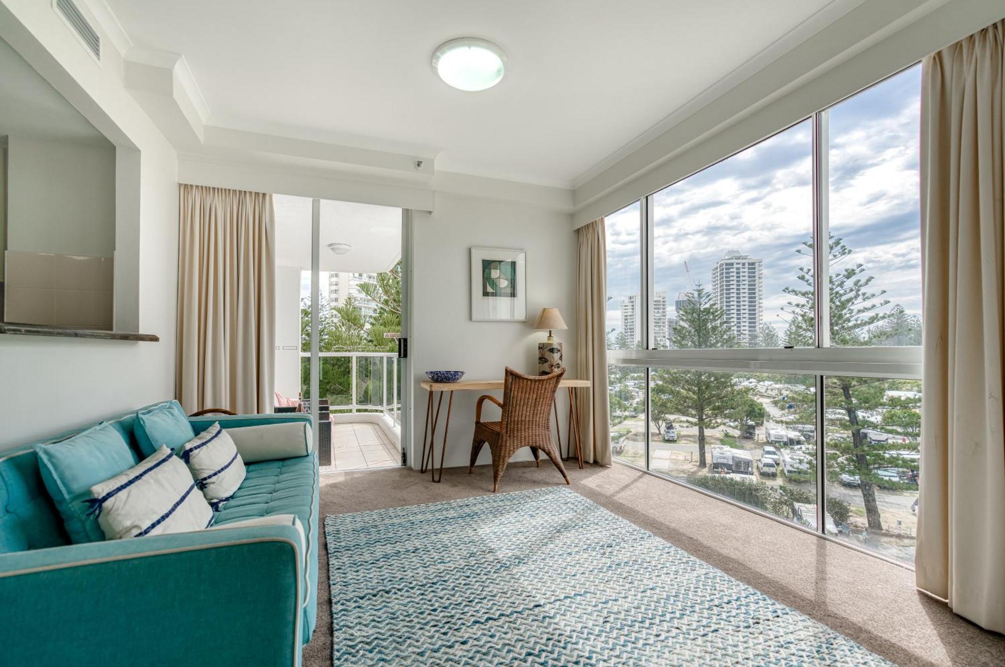 Two-Bedroom Apartment with Partial Ocean View - Low Floor,1669014755:JPEG