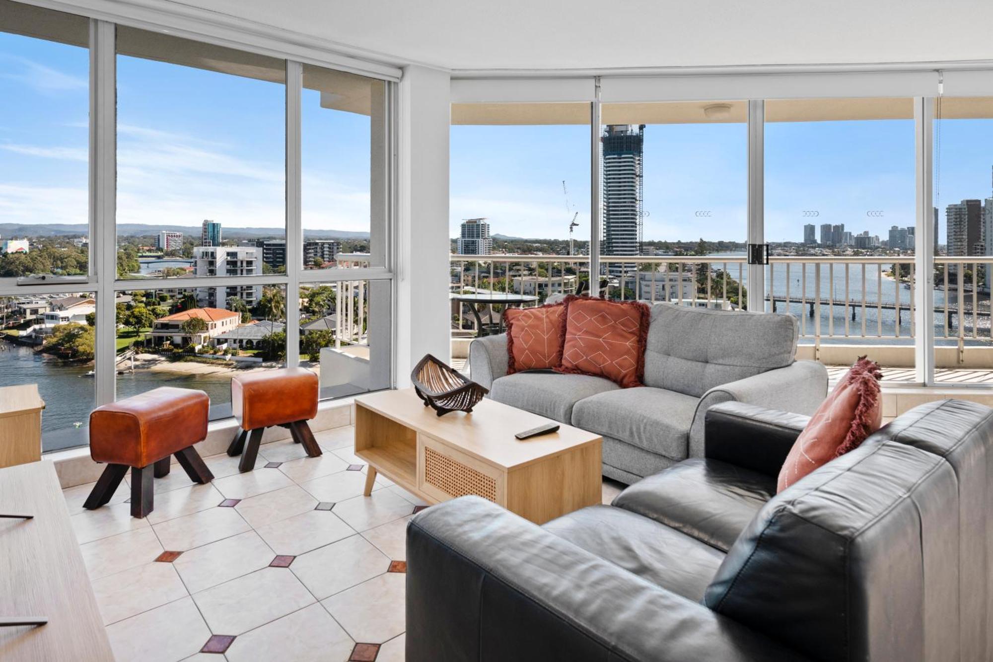 Three-Bedroom Superior Apartment