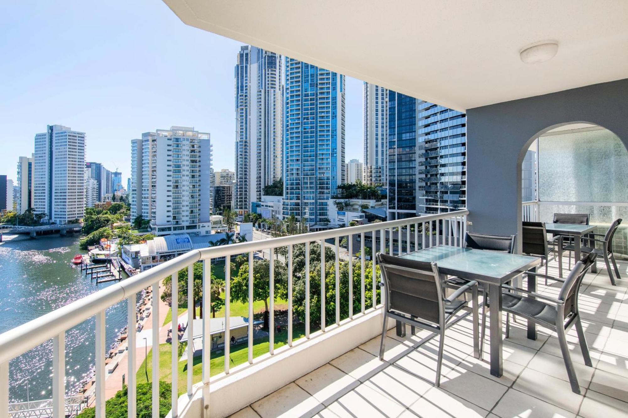 Three-Bedroom Superior Apartment