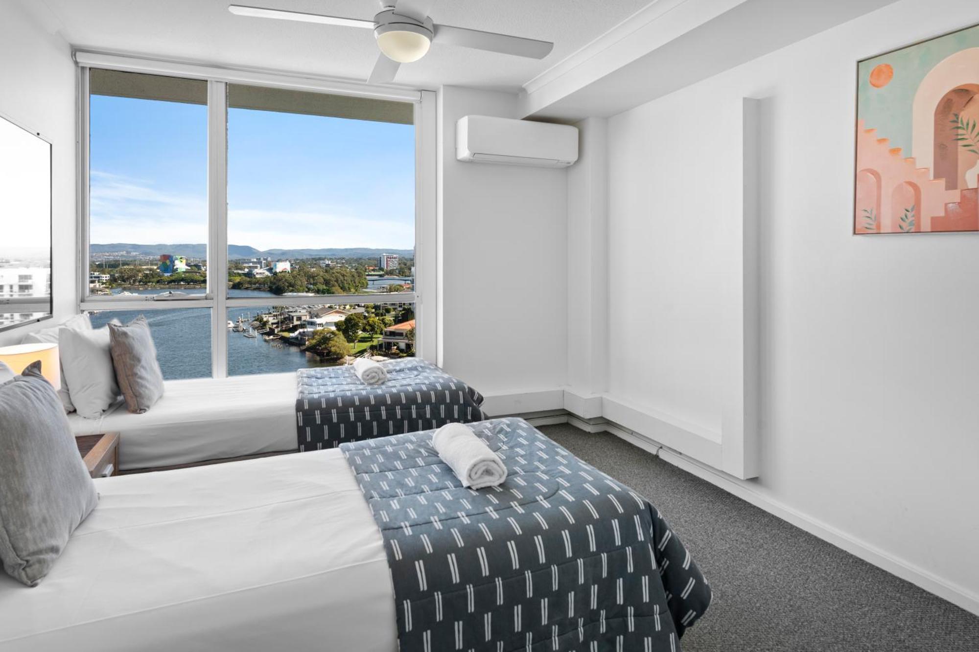 Three-Bedroom Superior Apartment
