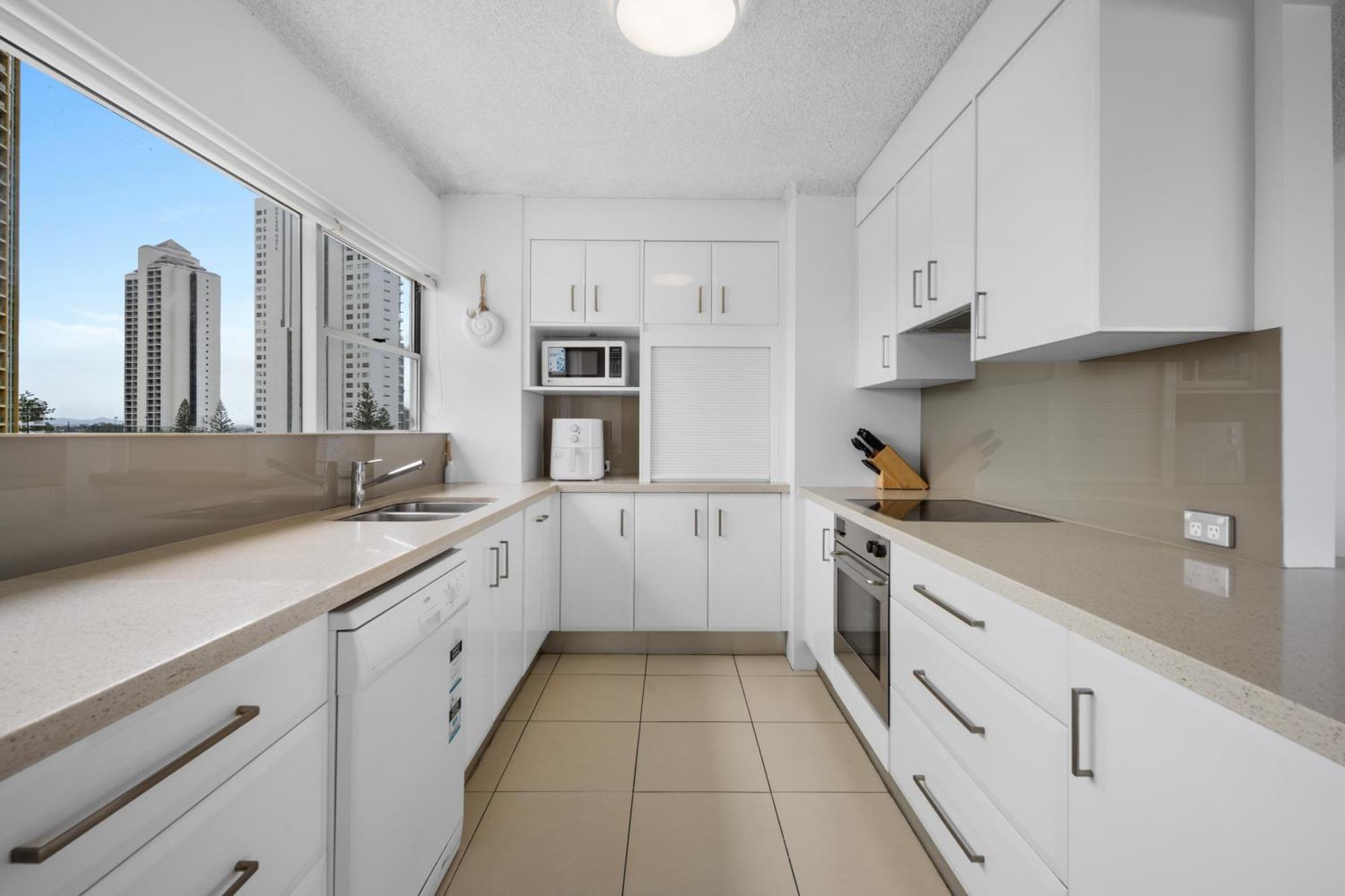 Two-Bedroom Deluxe Apartment Ocean View