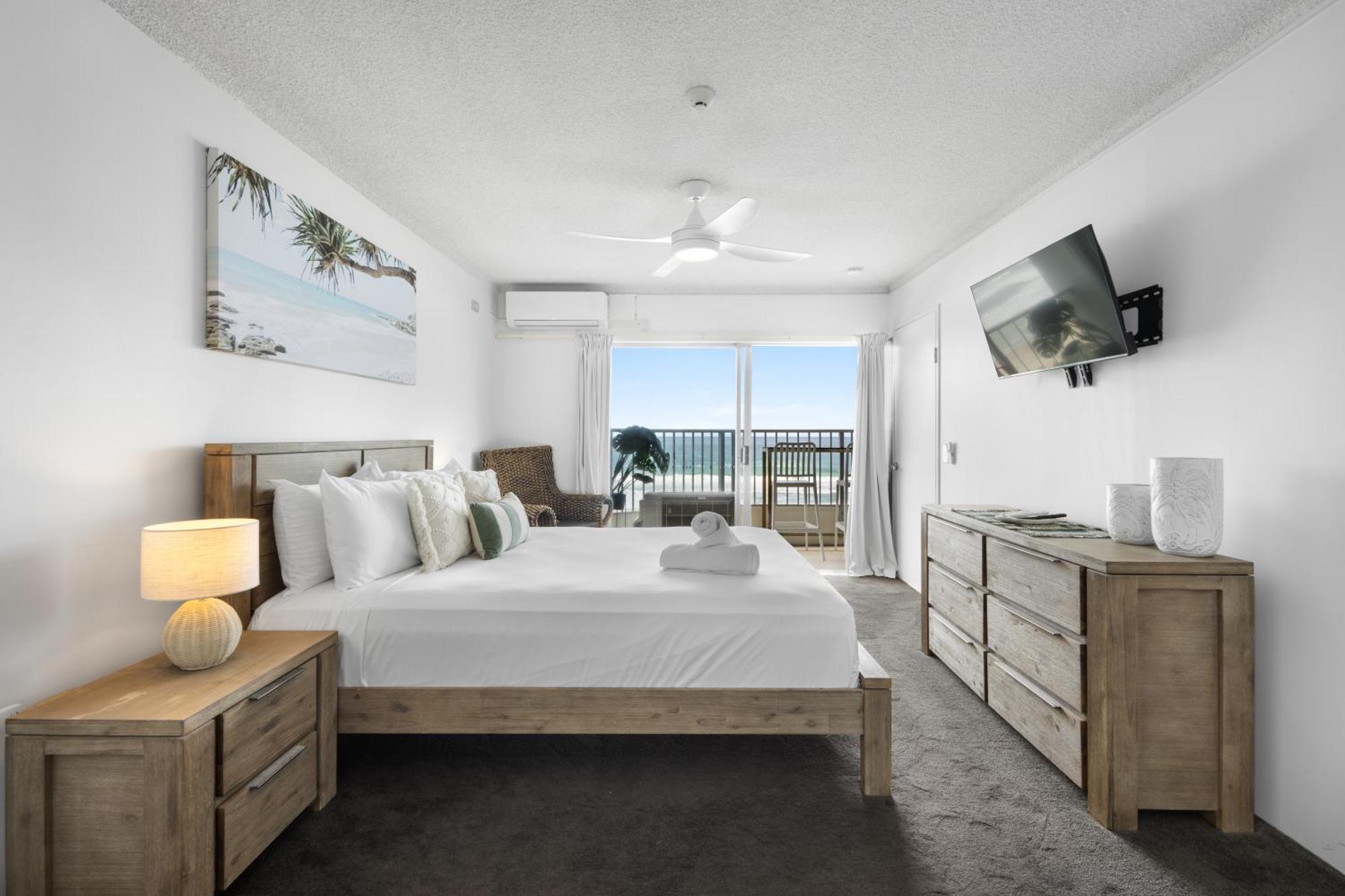 Two-Bedroom Deluxe Apartment Ocean View