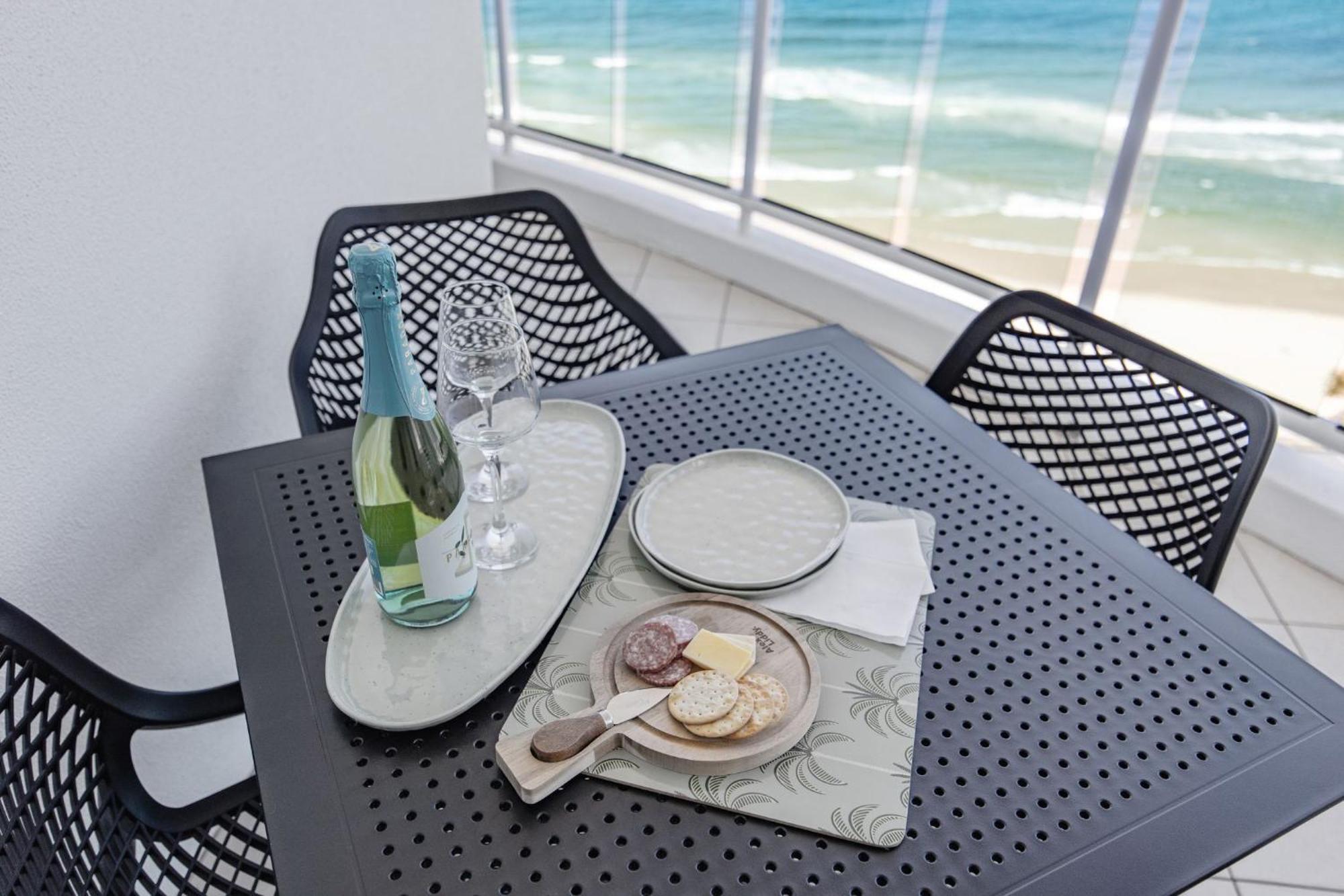 Double Two-Bedroom Apartment Ocean View