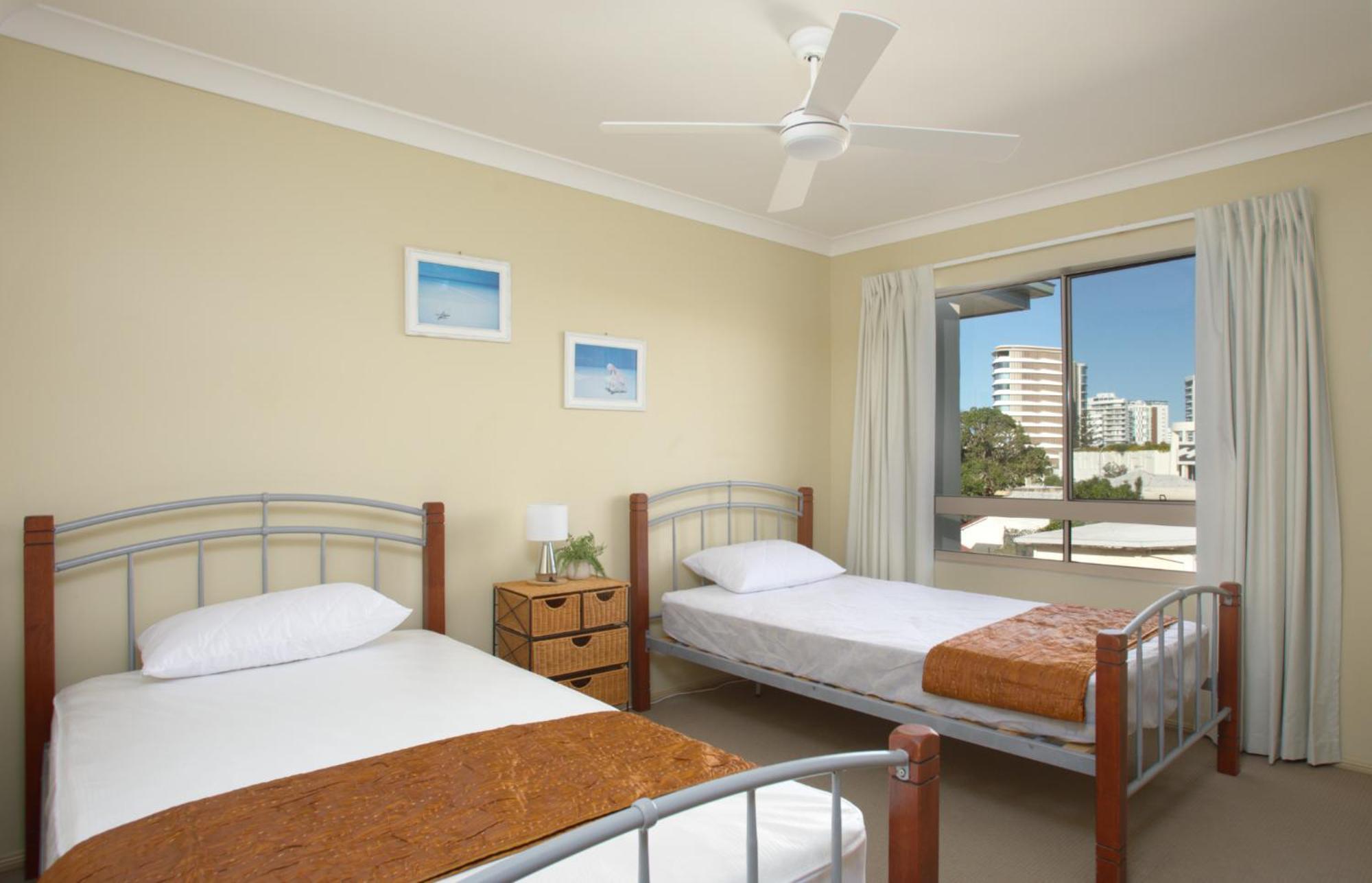 Deluxe One-Bedroom Apartment