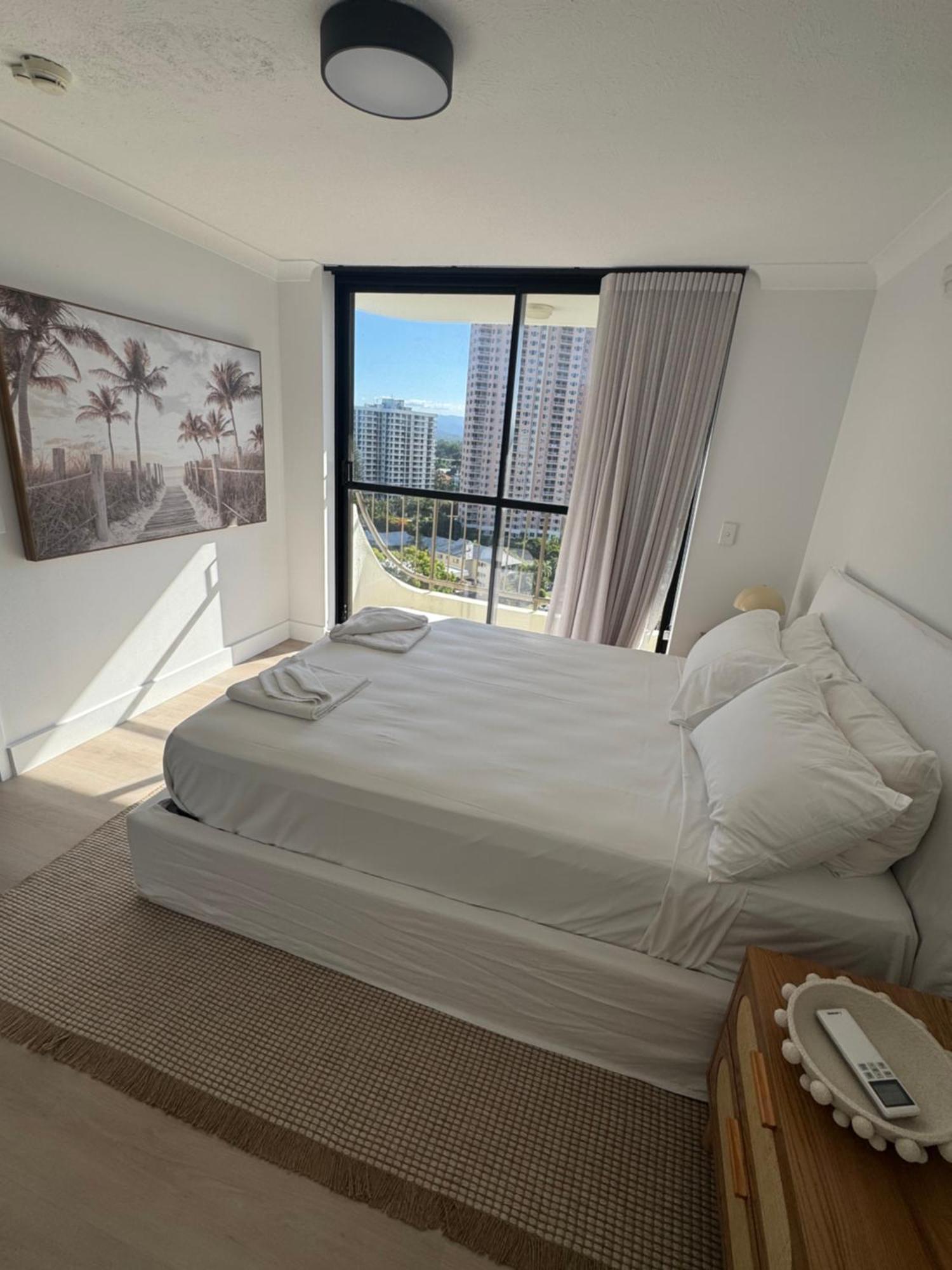 Two-Bedroom Ocean View Apartment
