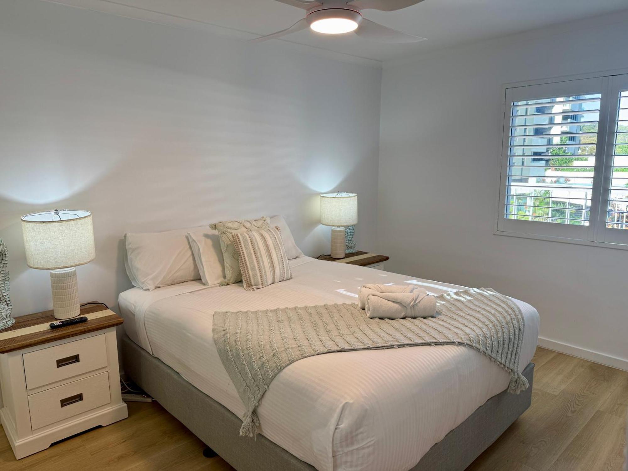 Deluxe One-Bedroom Apartment