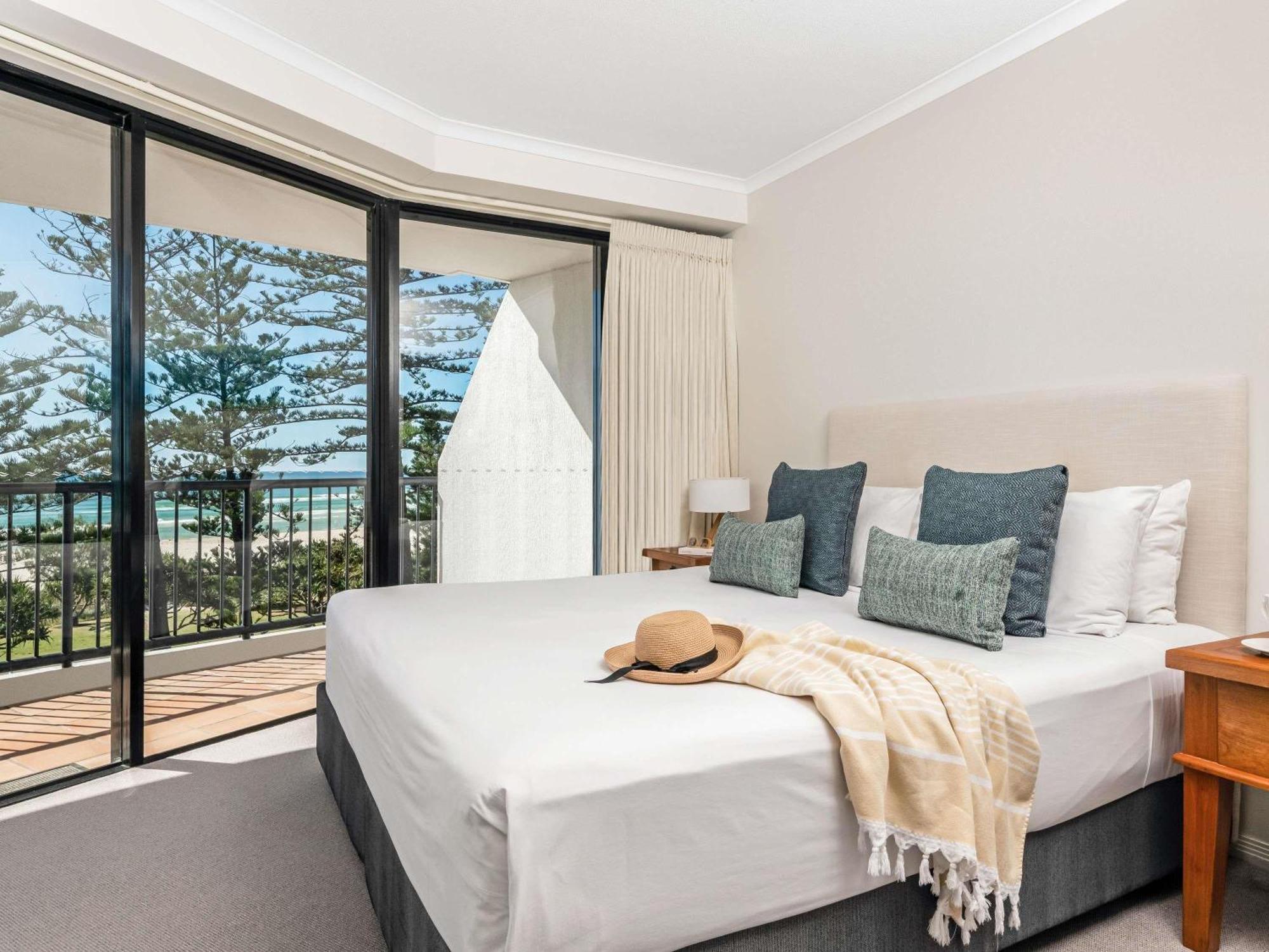 One-Bedroom Apartment Ocean View