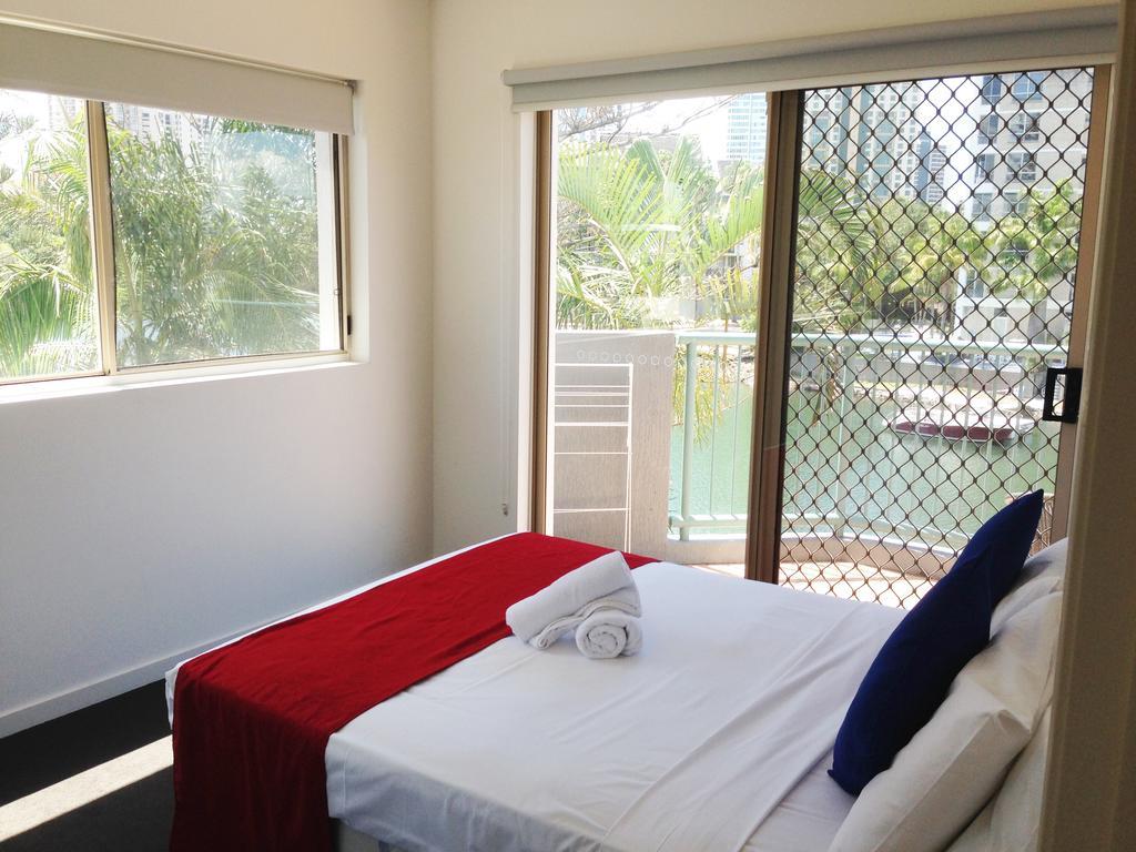 2 Bedroom Riverview Apartment