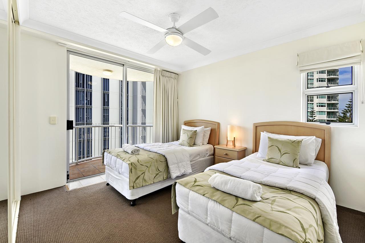 Two-Bedroom Apartment,645541527:JPEG