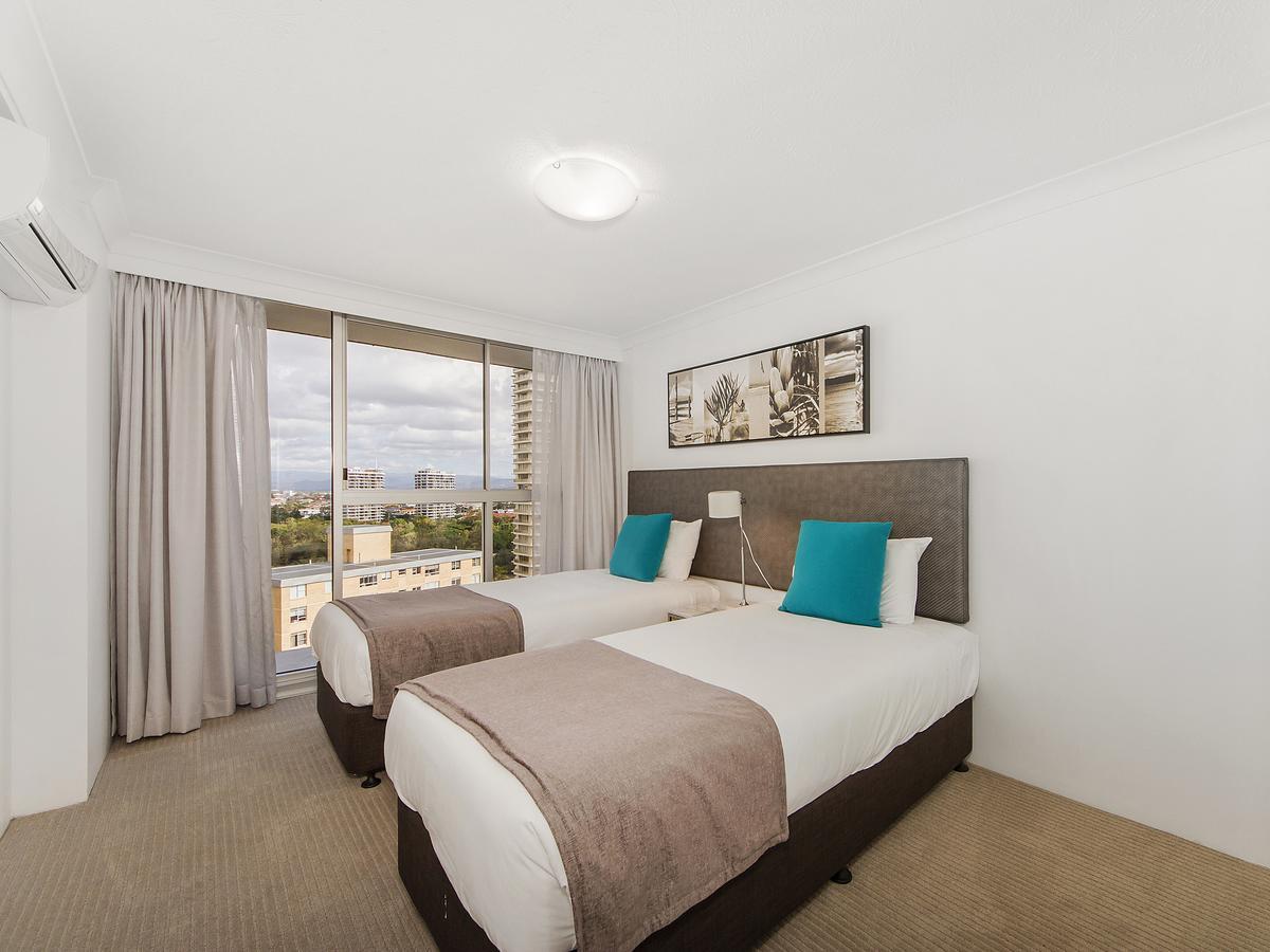 One-Bedroom Apartment River View