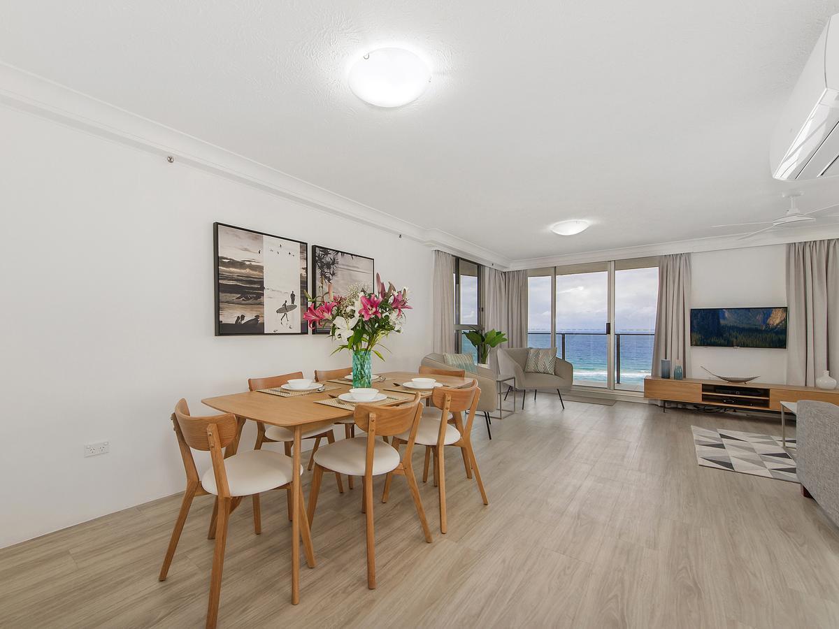One Bedroom Superior Beachfront Apartment
