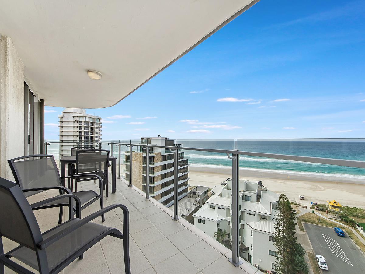 One Bedroom Superior Beachfront Apartment
