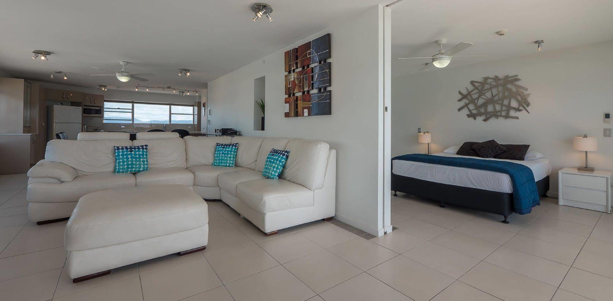 Superior Two-Bedroom Apartment Ocean View