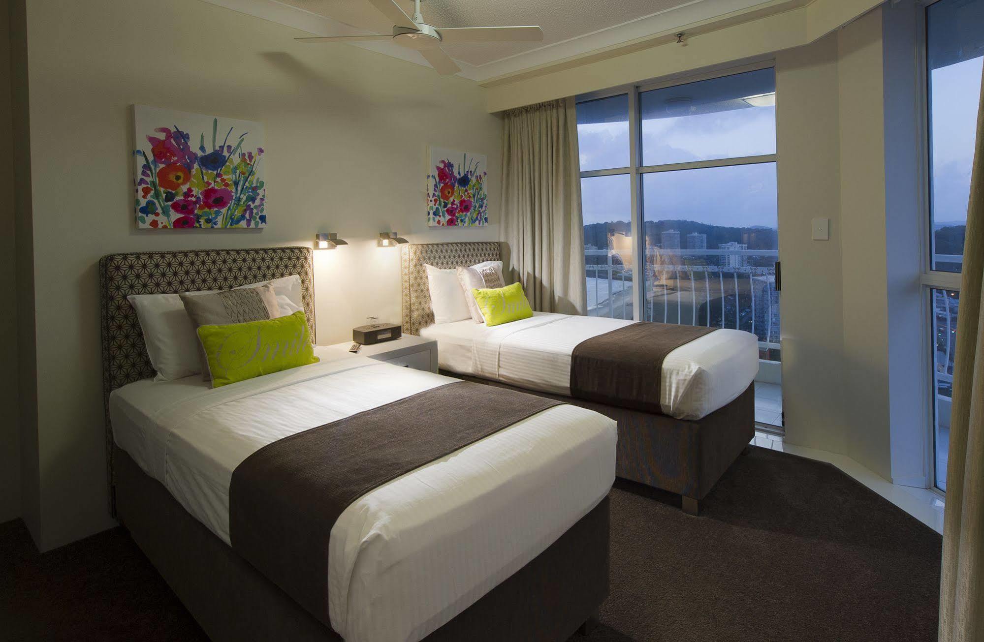 Executive Three-Bedroom Apartment - Sub Penthouse