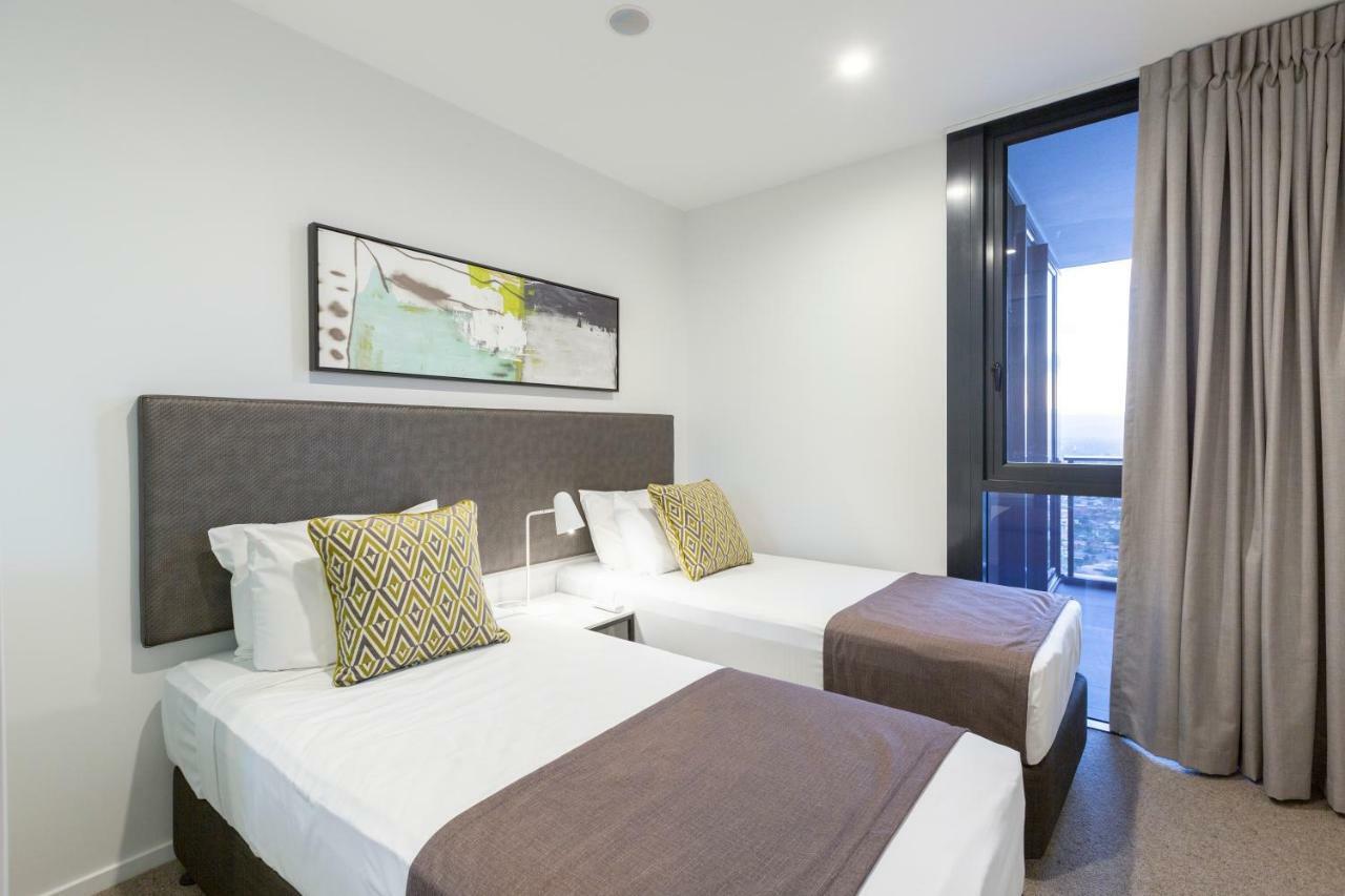 Two-Bedroom Apartment,779584161:JPEG