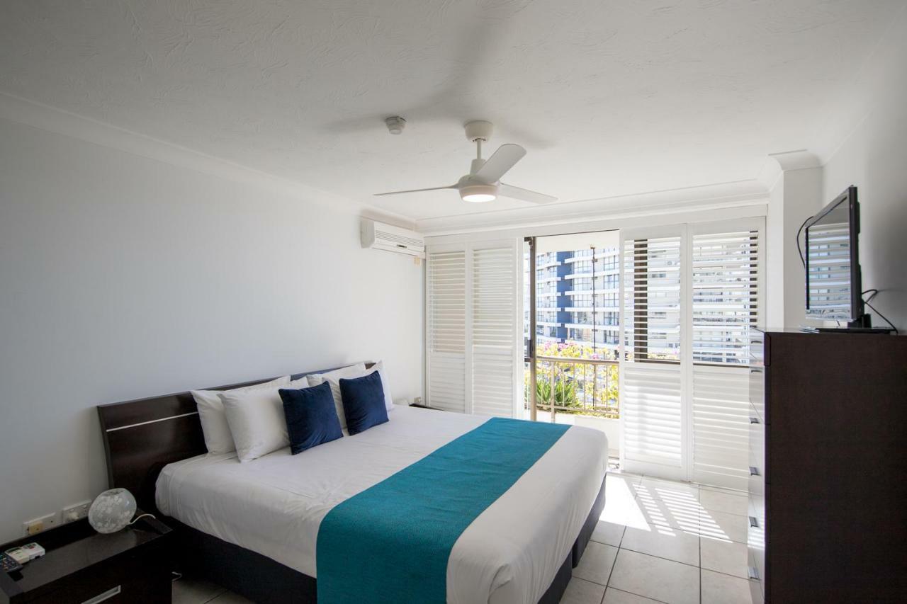 Two-Bedroom Deluxe Apartment High Floor