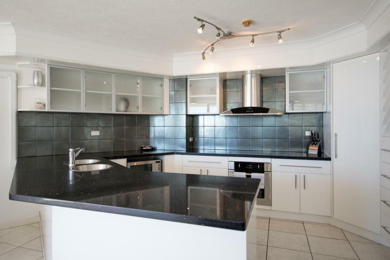 Two-Bedroom Deluxe Apartment High Floor