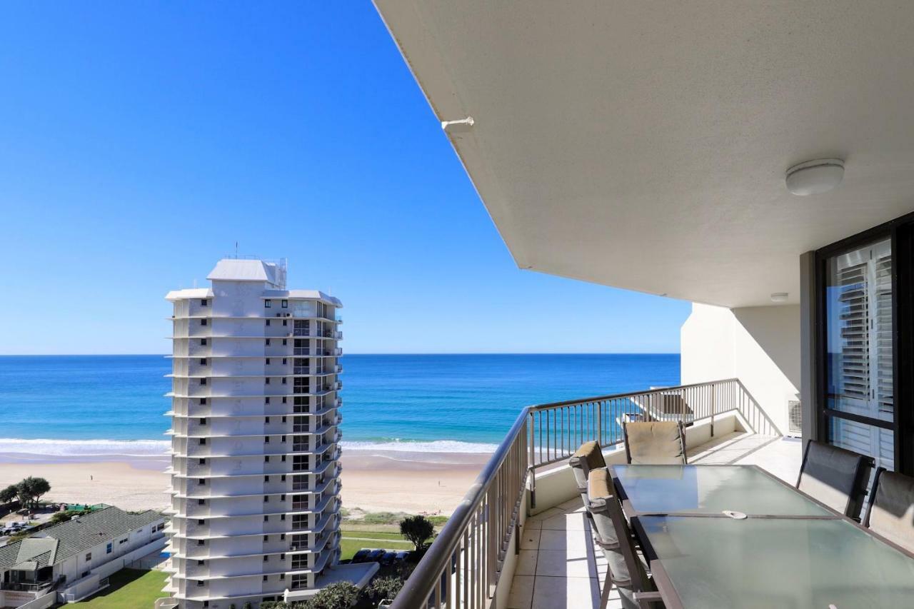 Two-Bedroom Deluxe Apartment High Floor
