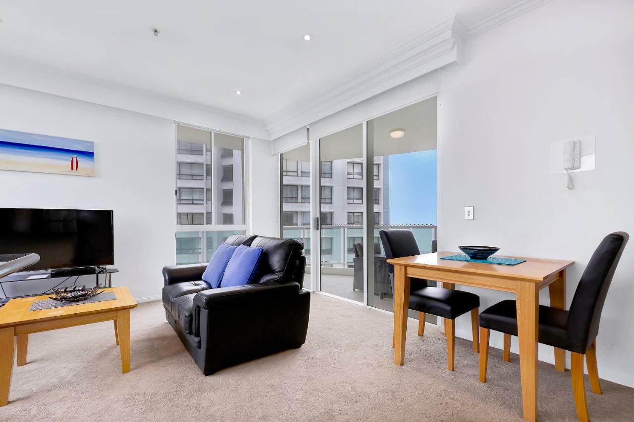 Superior One-Bedroom Apartment Ocean View