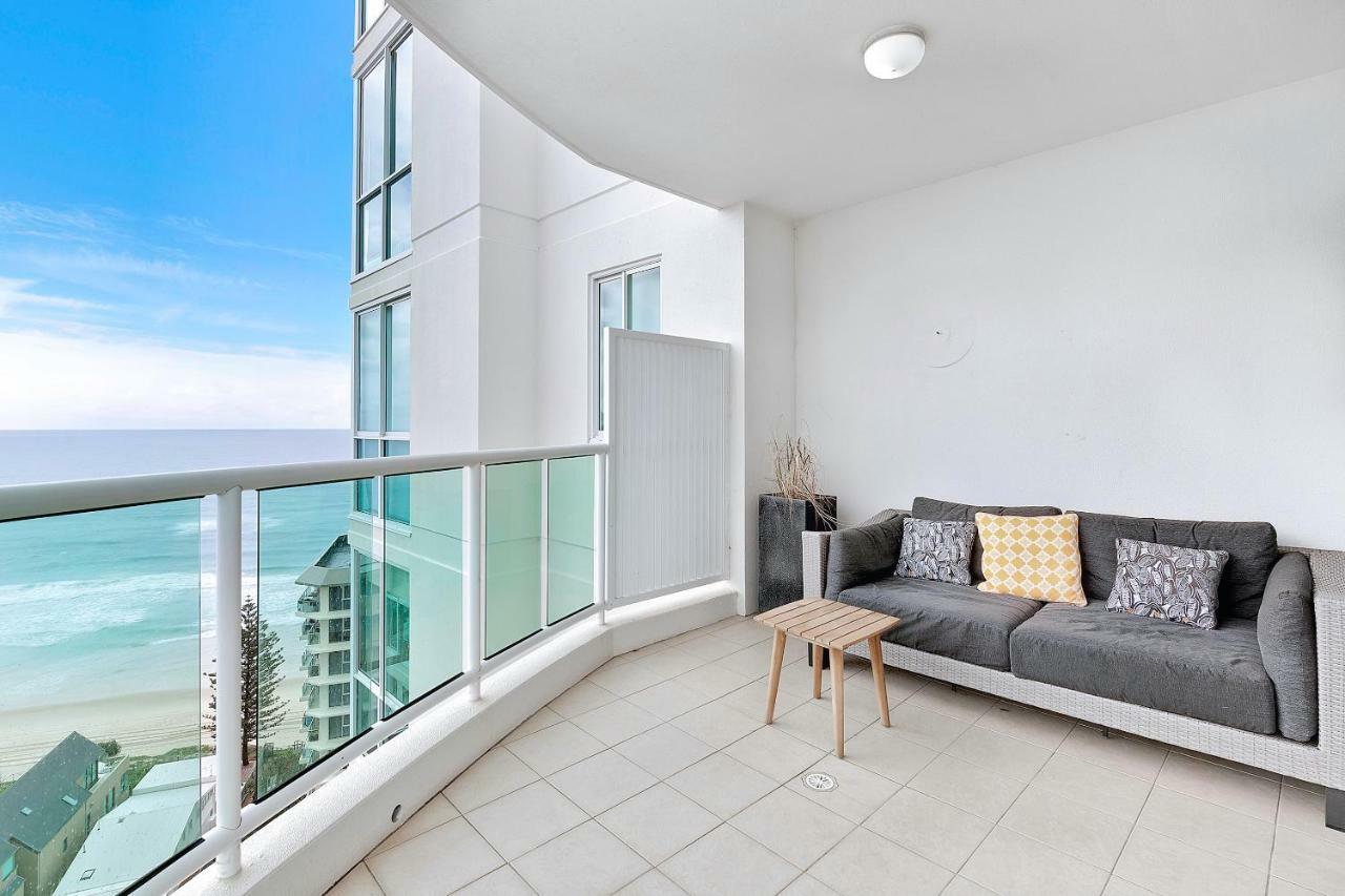 Superior One-Bedroom Apartment Ocean View