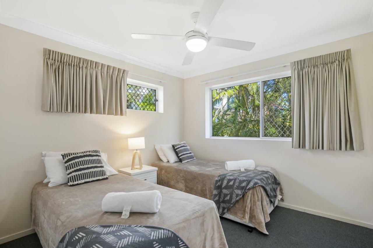 Three-Bedroom Standard Apartment with Air-conditioning